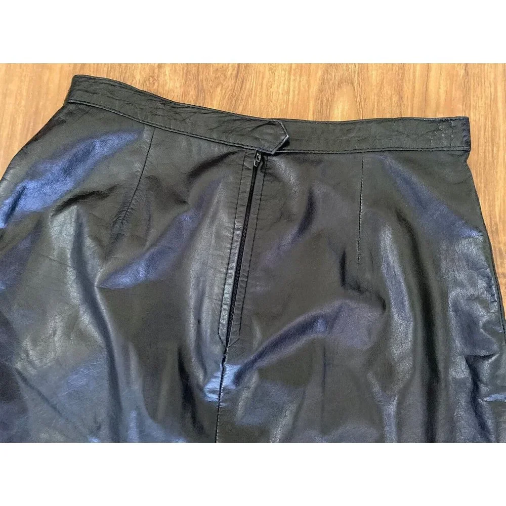 Beged -Or Israel‎ Vintage Black Midi Pleat Leather Pencil Skirt 14 More Like 6